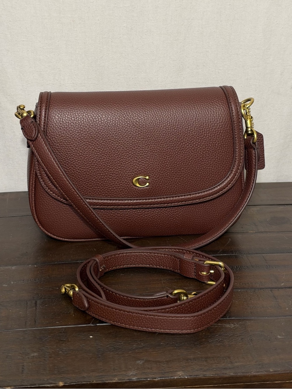 Coach Legacy Saddly Bag Maple